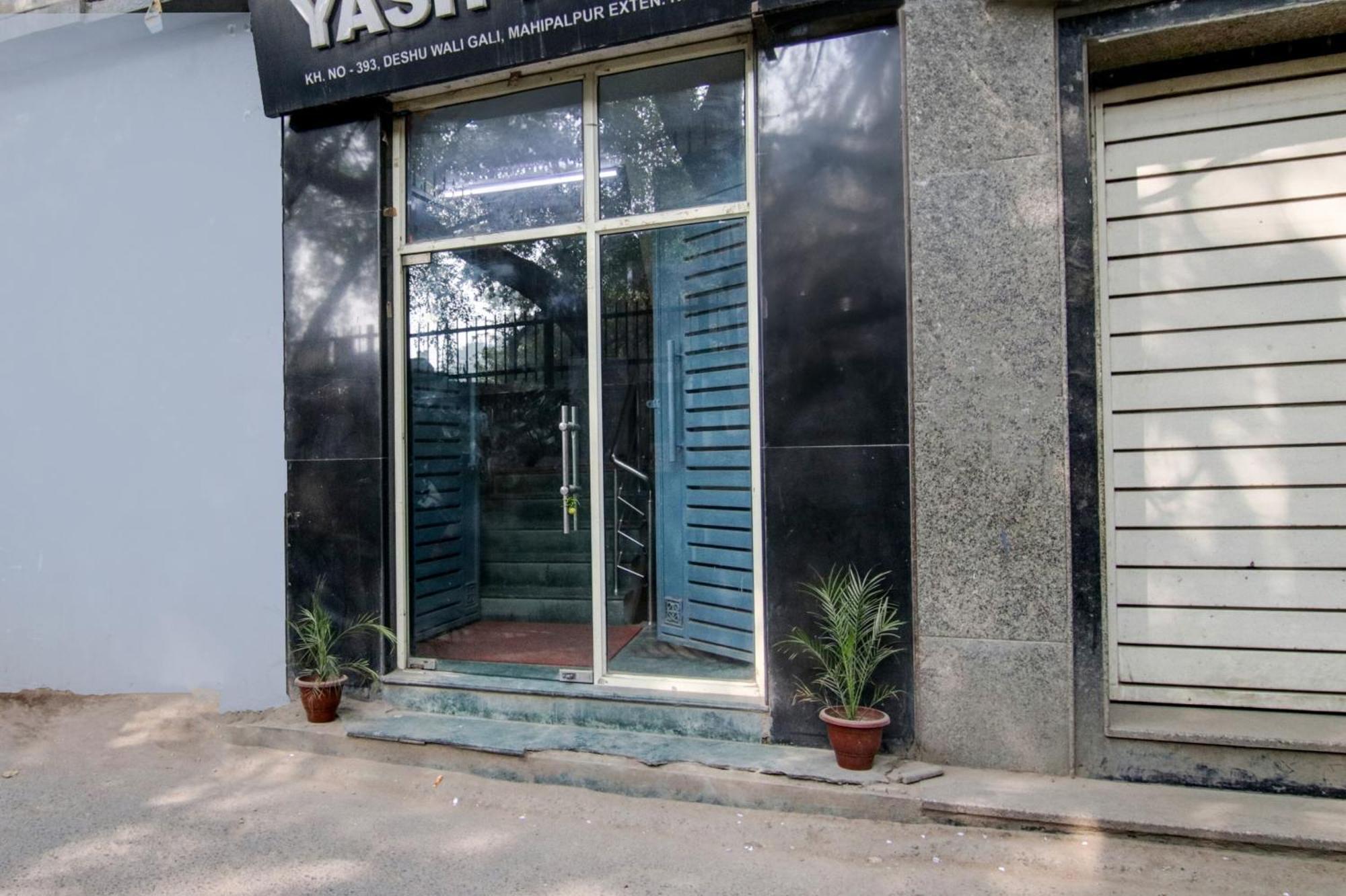 Hotel Yash House Нью-Дели Экстерьер фото
